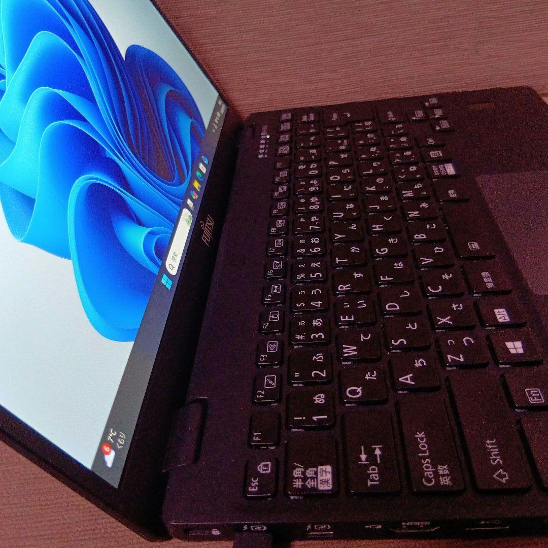 A⑥ 富士通　ＦＭＶＵ34011　U9311/F