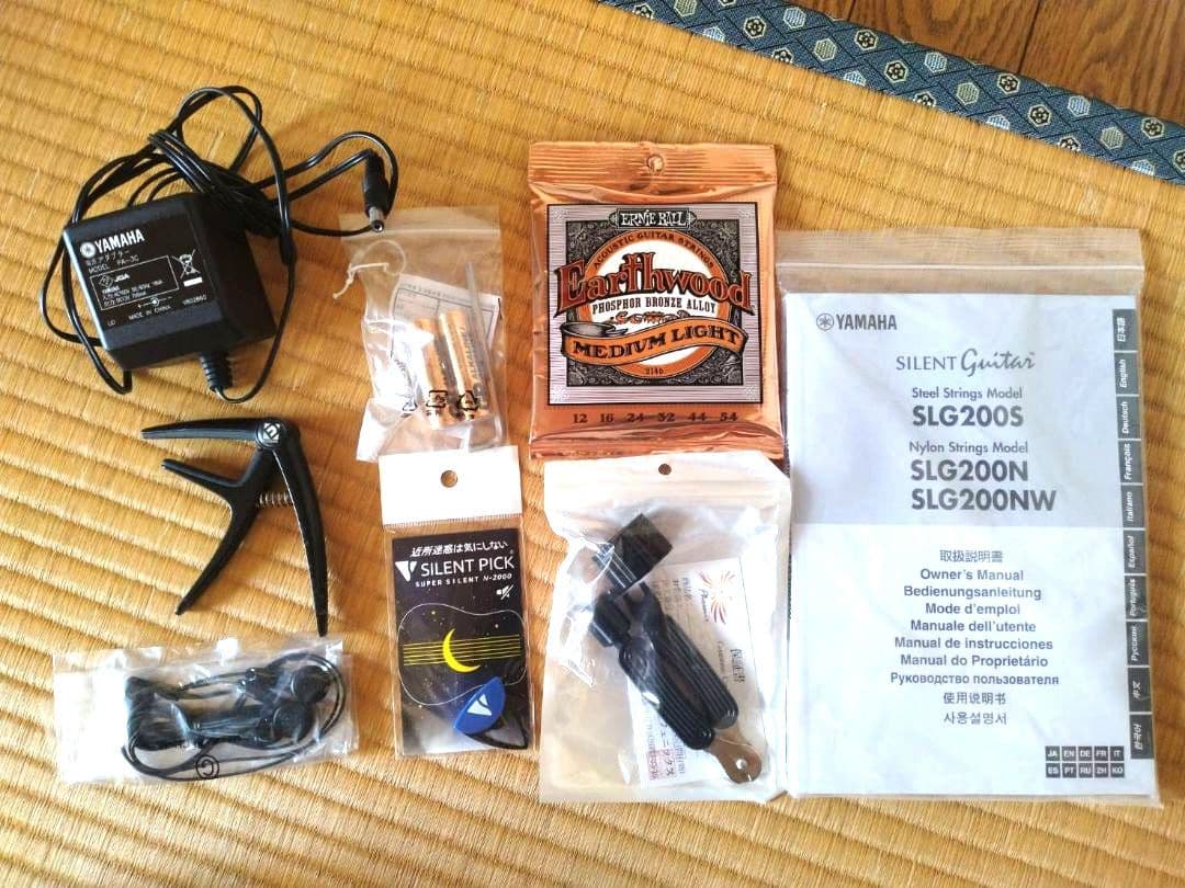 YAMAHA サイレントギター SLG200S　付属セット付き！