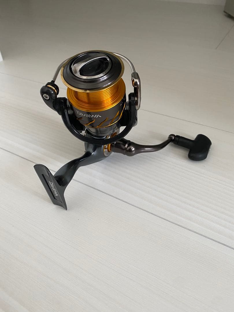 13セルテート　2510PE-H　ダイワ スピニングリール