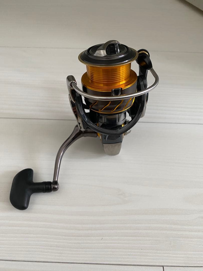 13セルテート　2510PE-H　ダイワ スピニングリール