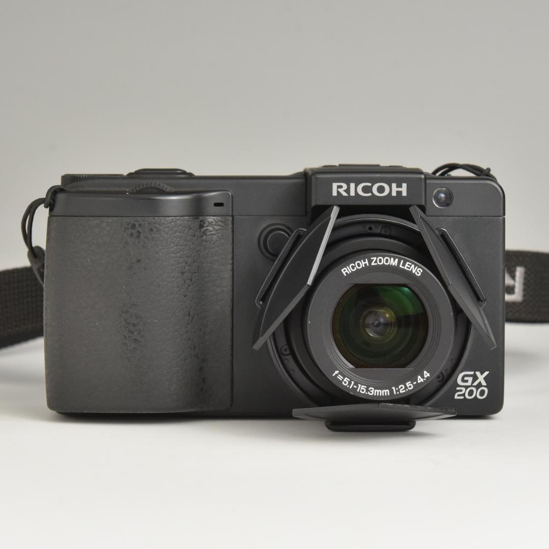 付属品多数 GX200 中古 センサー汚れあり