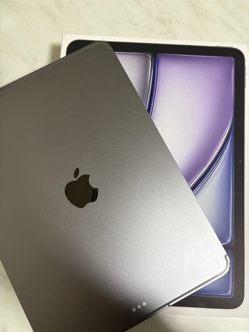 Apple iPad air M3 本体 11インチ