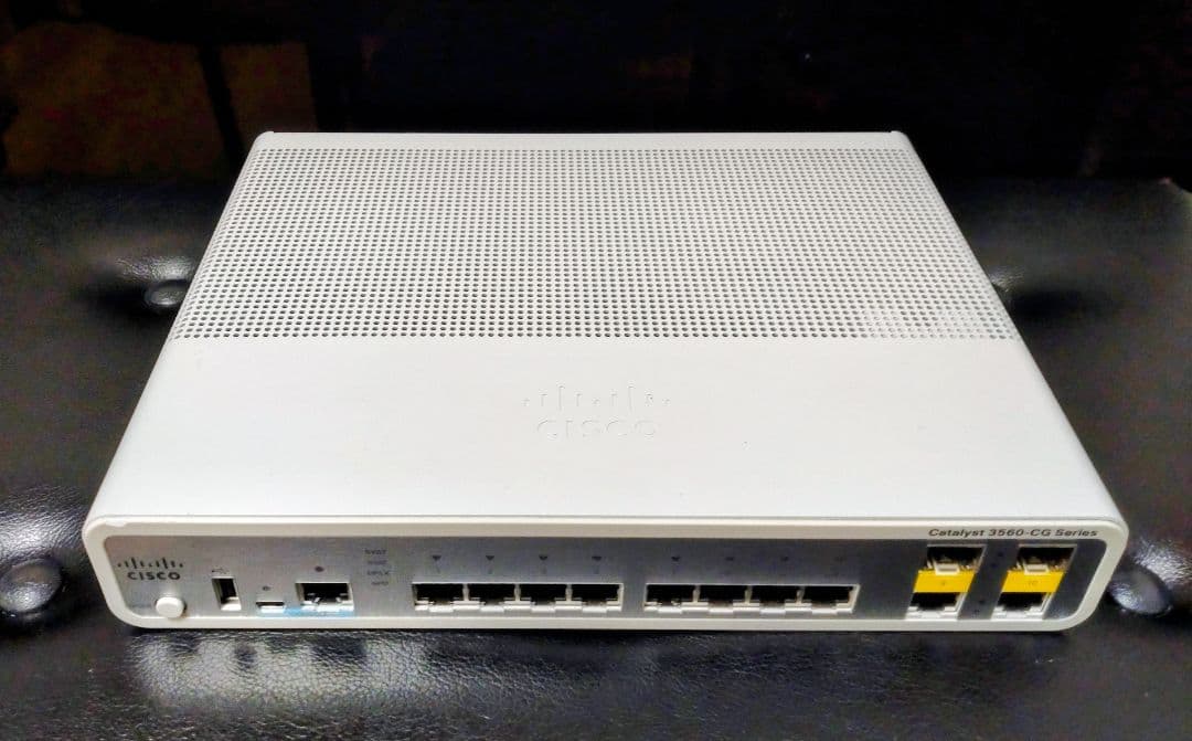 Cisco Catalyst C3560CG-8TC-S L3スイッチ