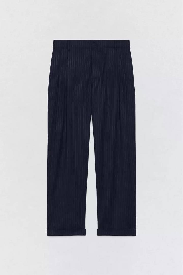 SOSHIOTSUKI X ZARA ピンストライプ柄スーツセットアップ