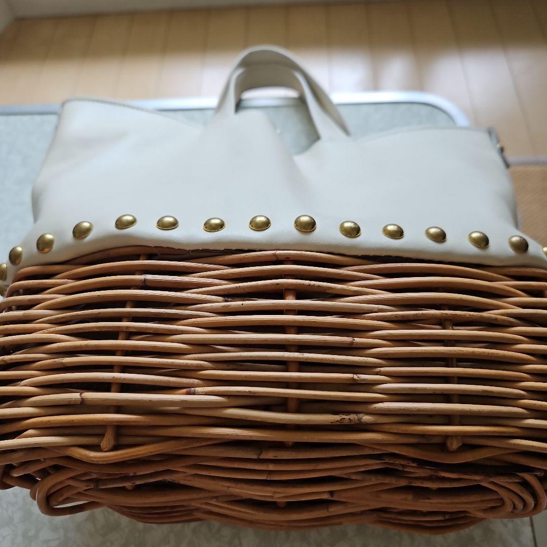 ribbon b ラタンレザーカゴバッグ ホワイト warang wayan