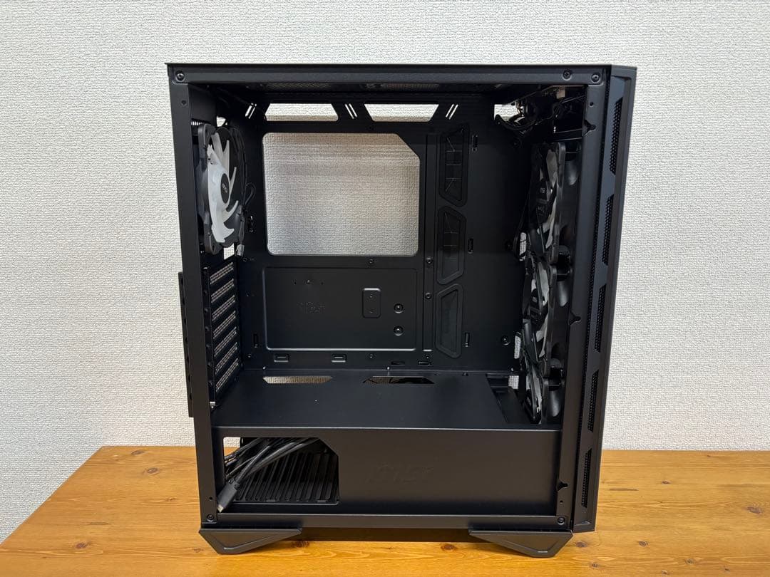MSI GUNGNIR 110R ブラック RGBファン4台付き 自作PCケース