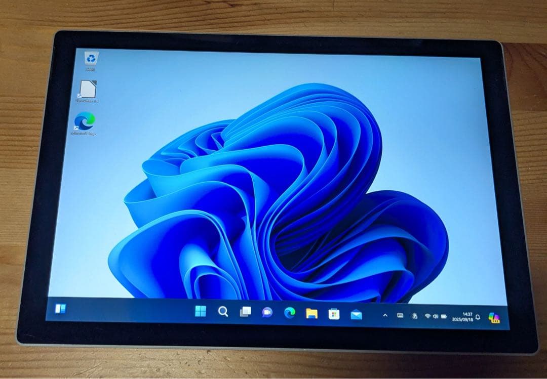 Surface Pro7＋ LTE対応　16GB 256GB