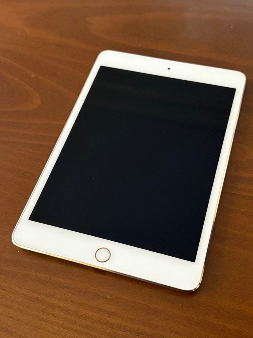 Apple iPad mini 4 ゴールド
