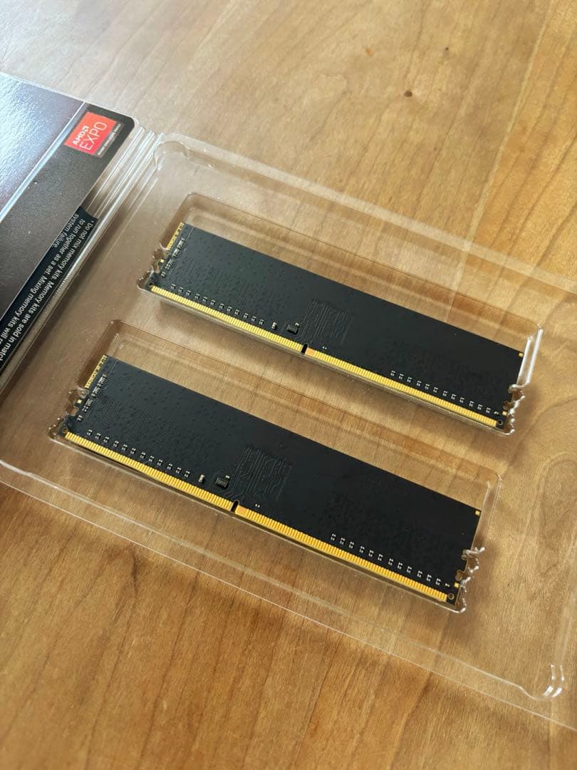メモリDDR4 3200Mhz PC4-25600 16GB x 2枚 32GB
