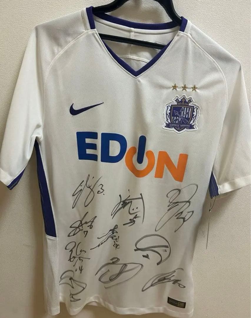 サンフレッチェ広島 アウェイ　2ndユニフォーム　サイン入り