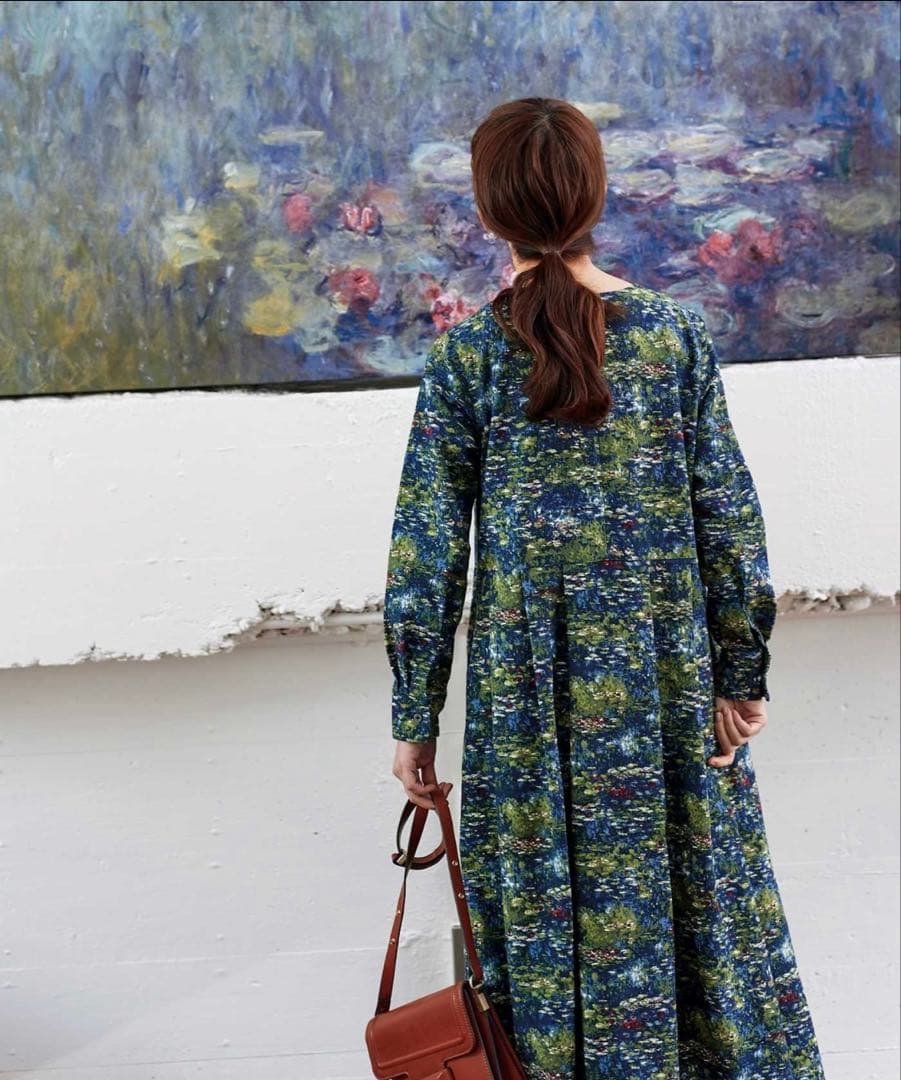 期間限定お値下げ中！新品未使用　フェリシモ　モネ　ワンピース　Mサイズ