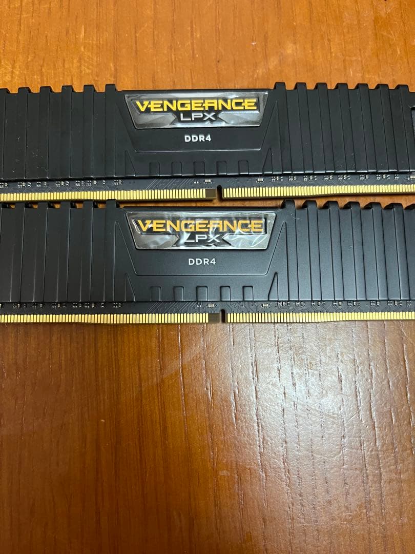 メモリー Vengeance LPX DDR4 32GB(2X16GB)3200MHz