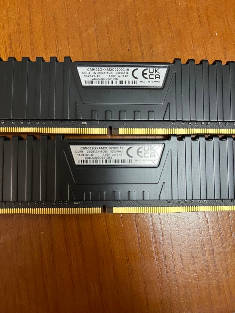 メモリー Vengeance LPX DDR4 32GB(2X16GB)3200MHz