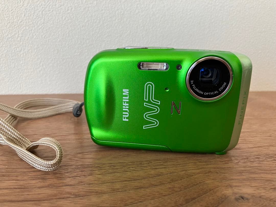 Fujifilm FinePix Z33WP グリーン