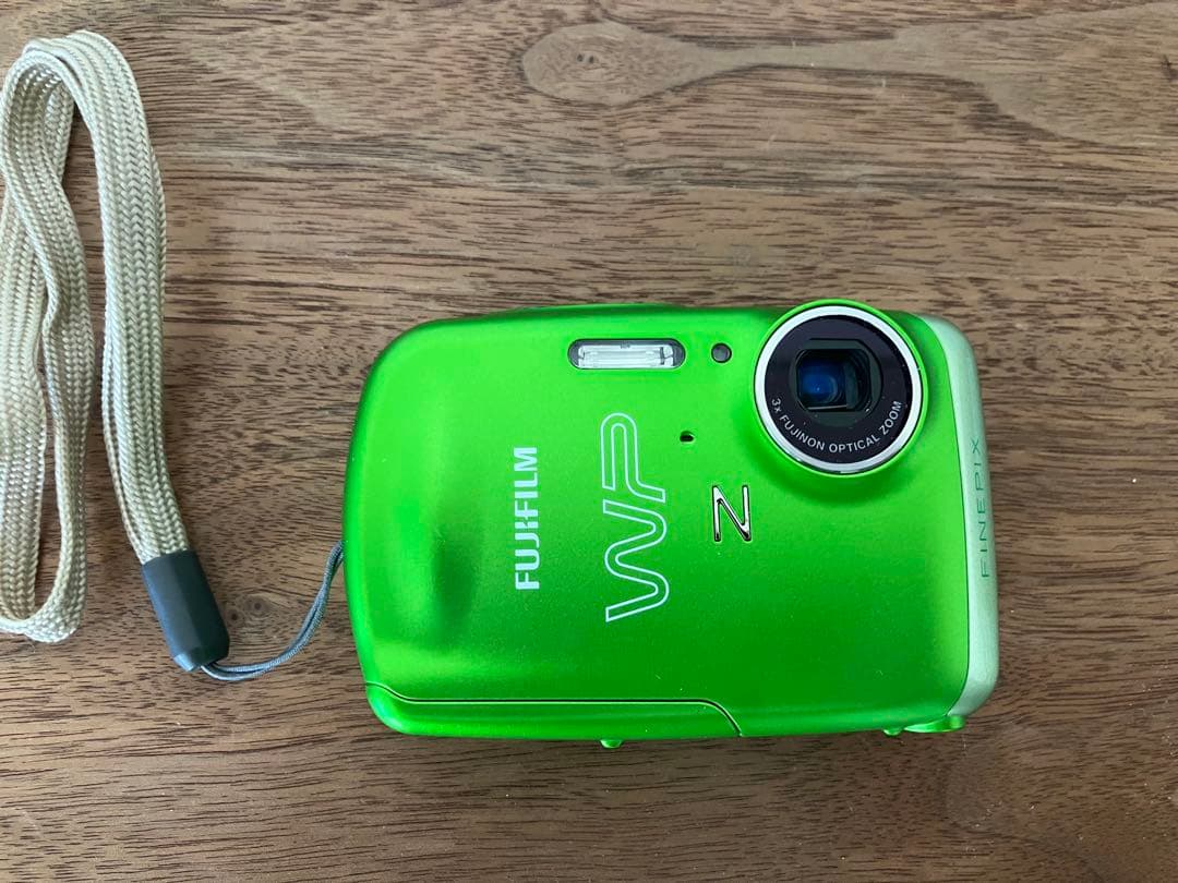 Fujifilm FinePix Z33WP グリーン