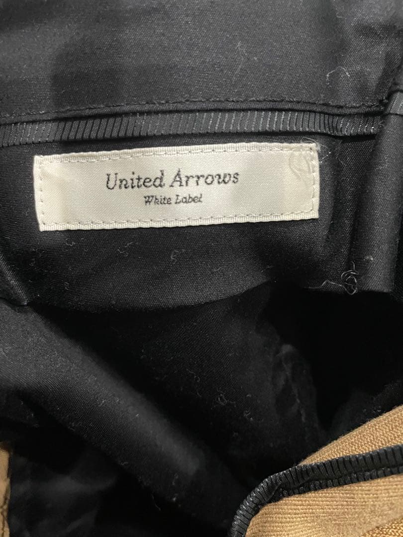 United Arrows ベージュ 厚手スラックス