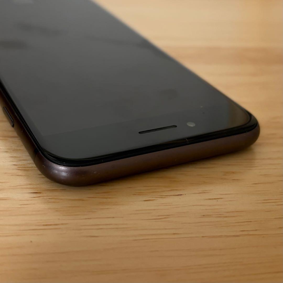 iPhone8 スペースグレー