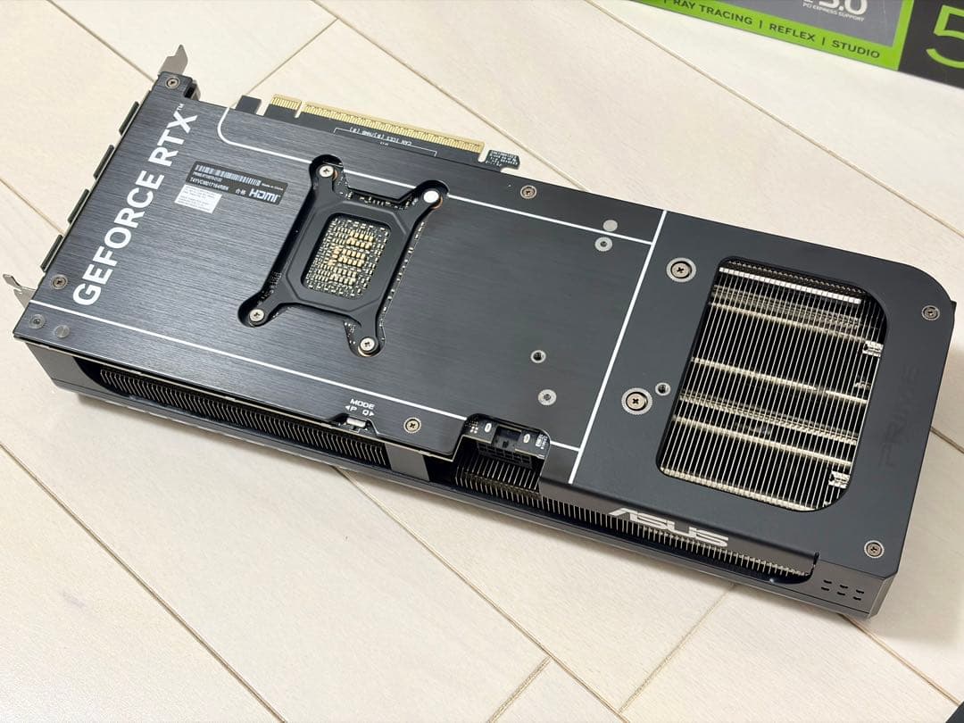 グラフィックボード・グラボ・ビデオカード ASUS PRIME GeForce RTX5070 12GB OC