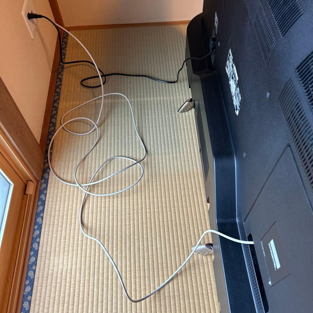 55インチ　液晶テレビ