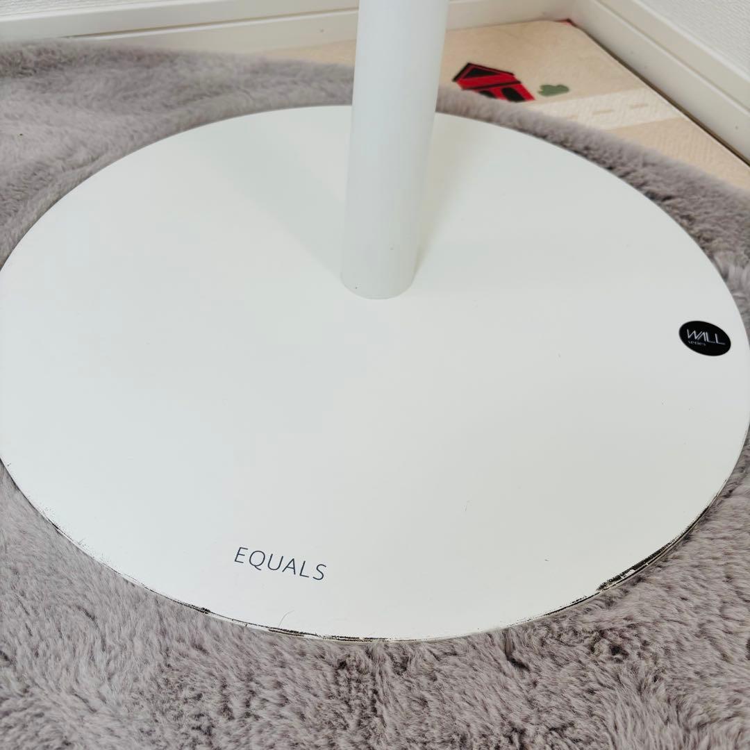 EQUALS WALL A2 ロータイプ　FLAT BASE テレビスタンド　白