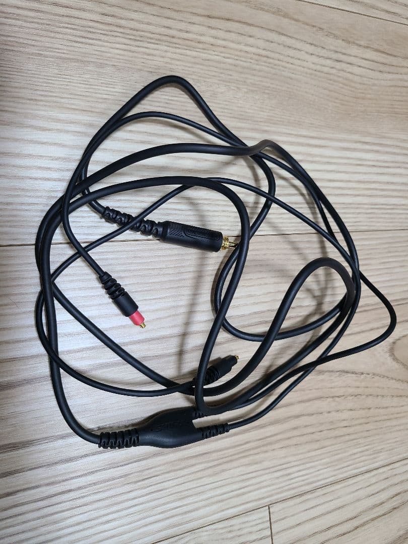 サクラ様　SHURE SRH1540 プレミアムスタジオヘッドフォン