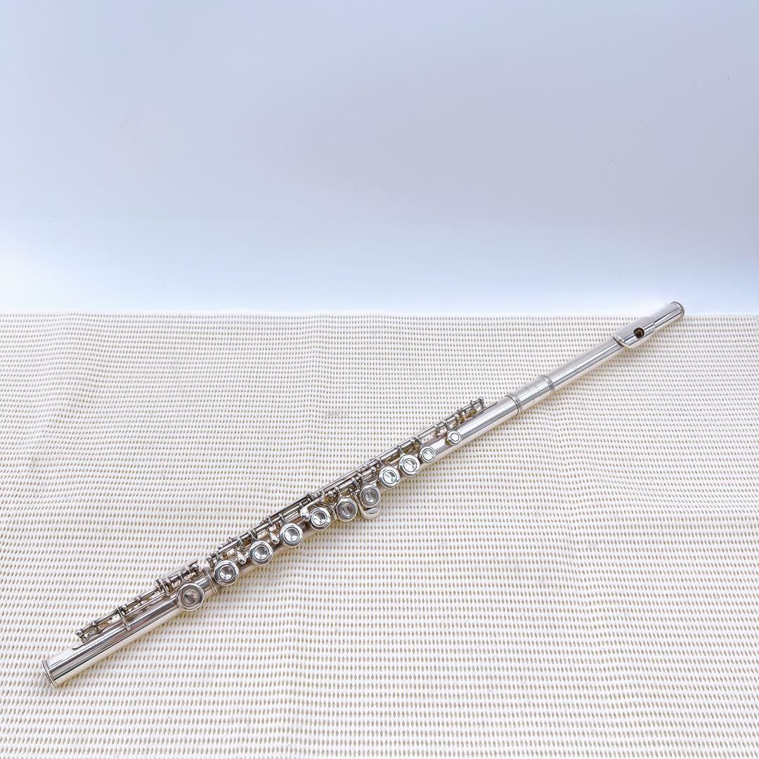 【美品】ヤマハ　YFL-211S フルート　銀　Eメカ　バック　全タンポ交換