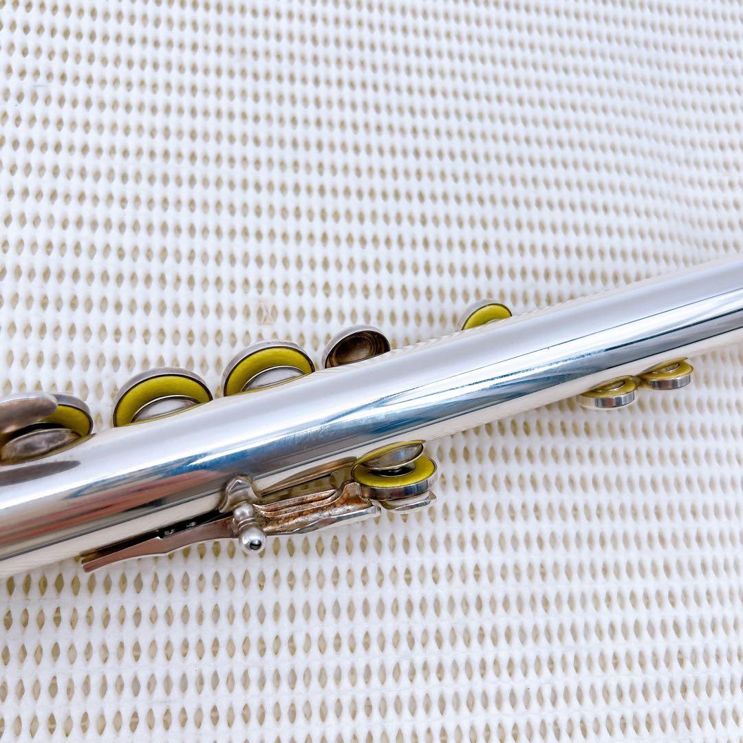 【美品】ヤマハ　YFL-211S フルート　銀　Eメカ　バック　全タンポ交換