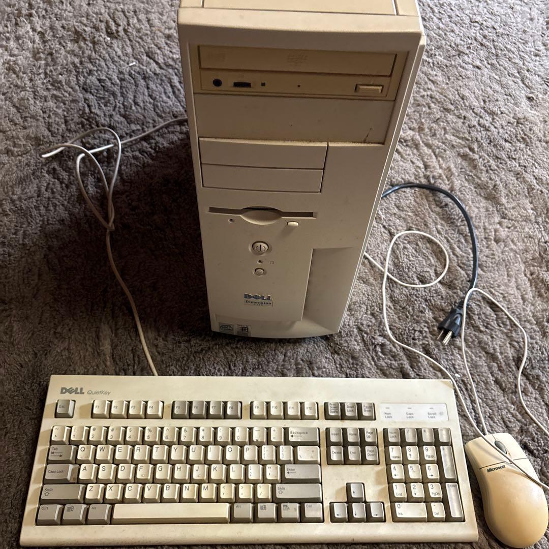 DELL Dimension 4100 デスクトップPC 本体と周辺機器　英語版