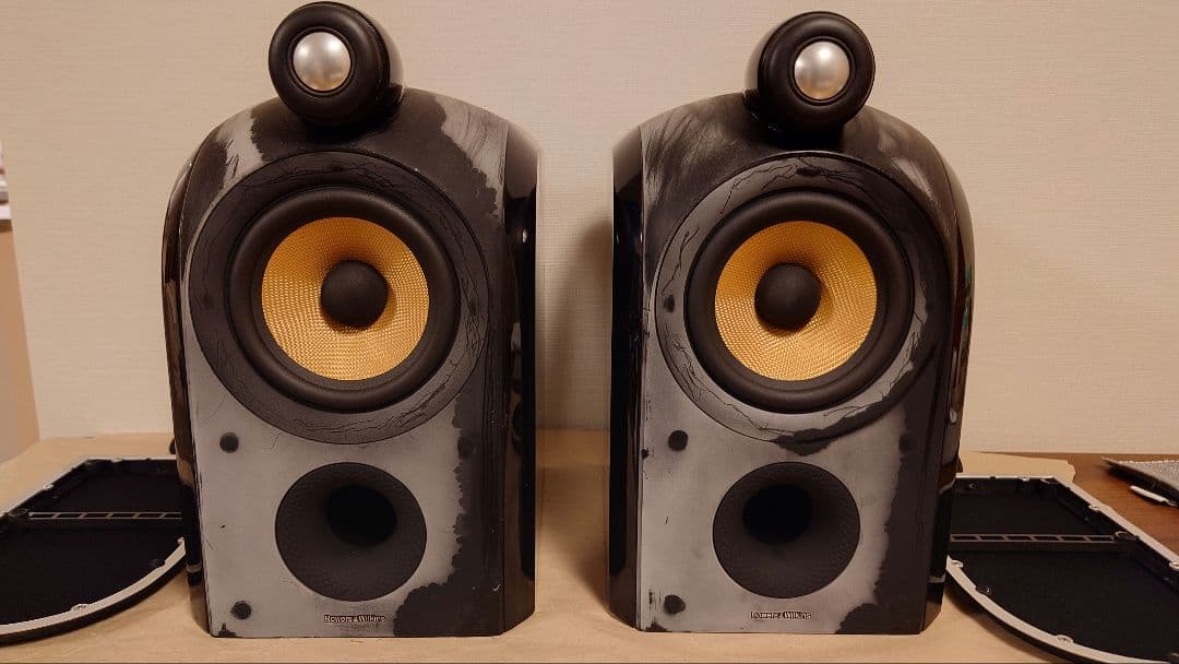 Bowers & Wilkins スピーカーPM1