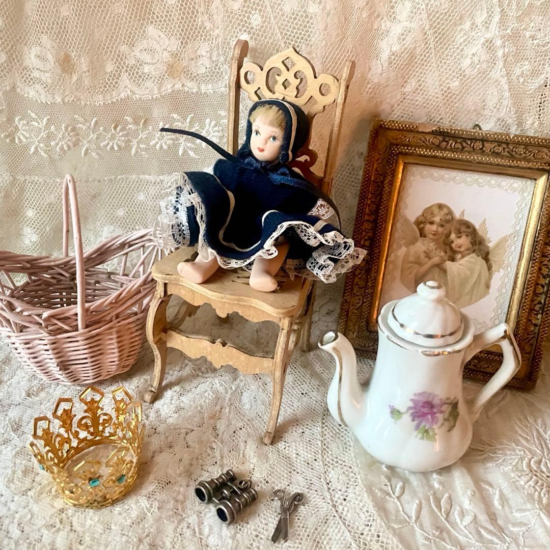 新春アンティーク福袋④ビスクドール&ドール用小物8点セット　チェア&王冠&パニエ