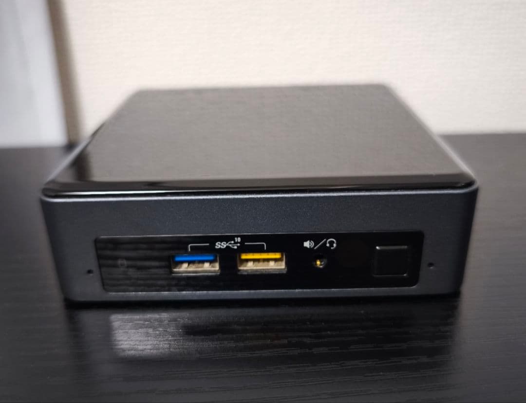 INTEL NUC8I5BEK 本体＋32GB Memory+500GB SSD