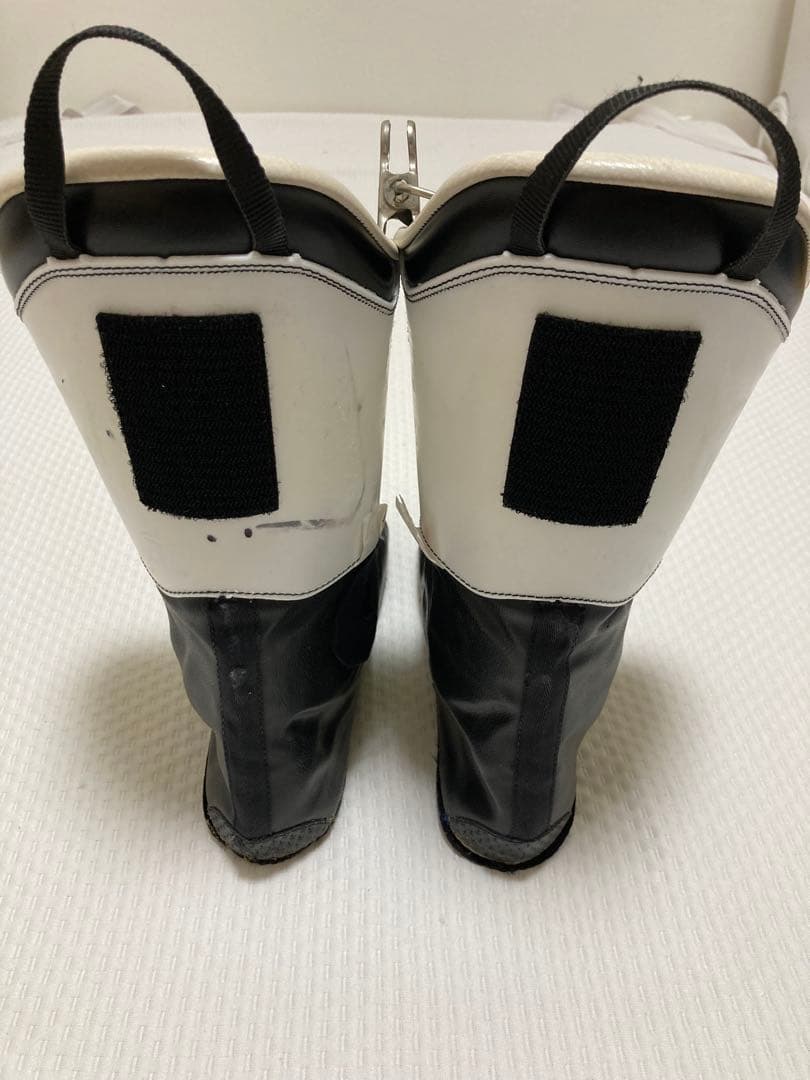 AVIRVA スキーブーツ 27.5cm