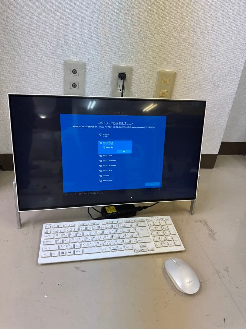 富士通 ESPRIMO FH52/C2 一体型