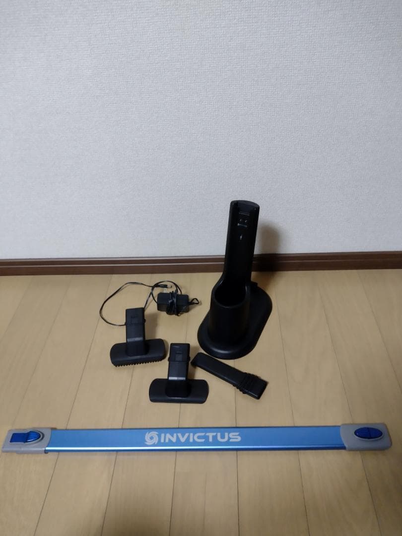インビクタス ワン★INV-102SIL★2024年製★バッテリー新品と同等★2
