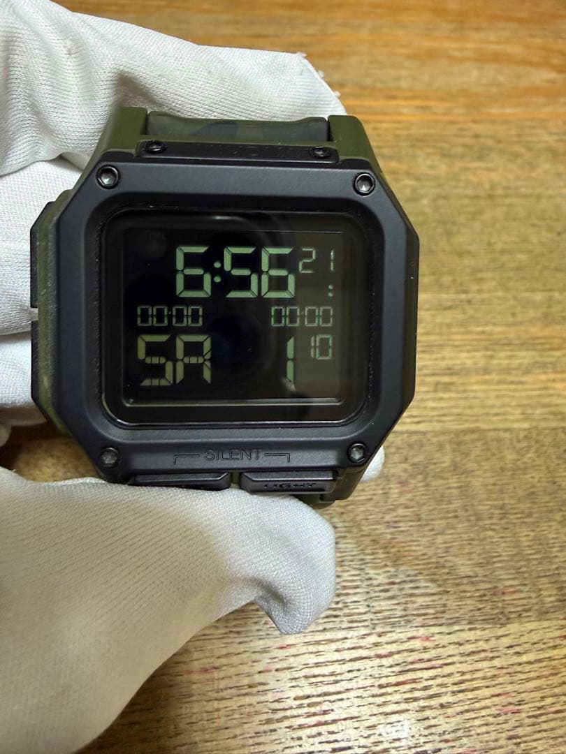 ヒ*。様 ニクソン　レグルス　マルチカムトロピック