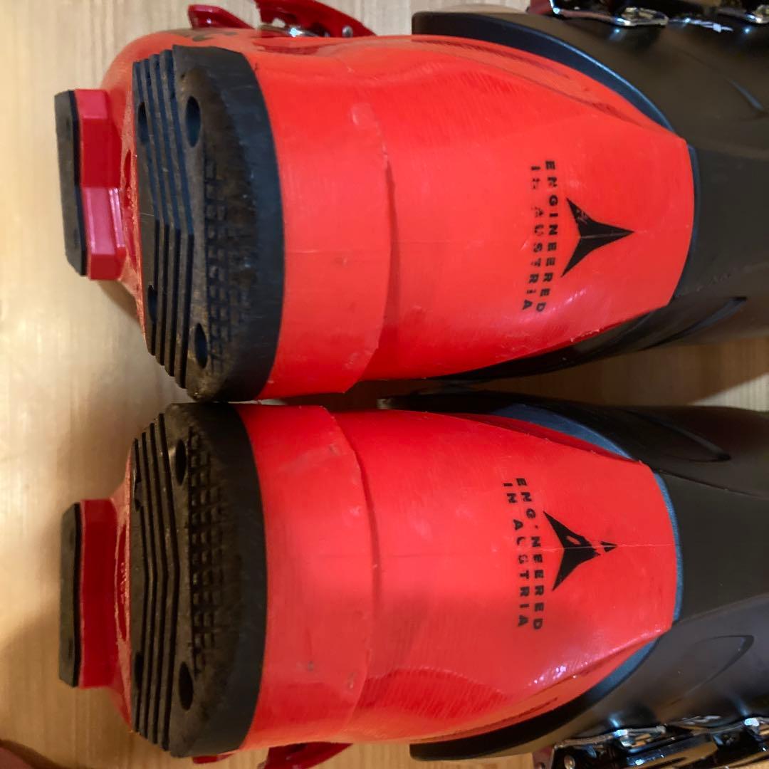 【とみー】ATOMIC 子ども用 スキーブーツ 25.0-25.5