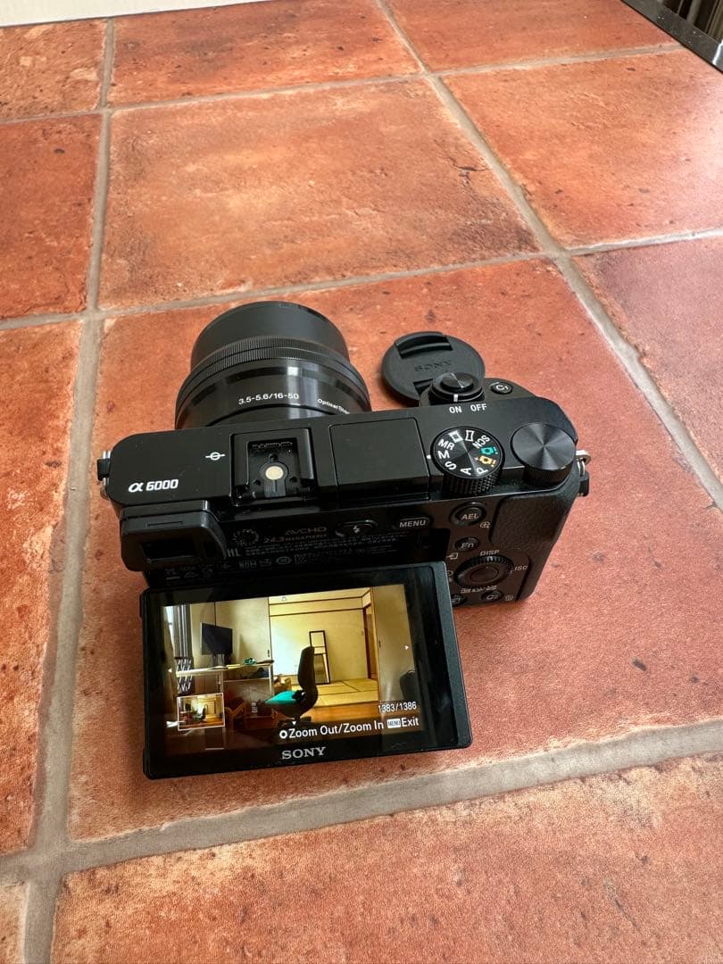 デジタルカメラ Sony a6000 INTERNATIONAL Sony 16-50mm