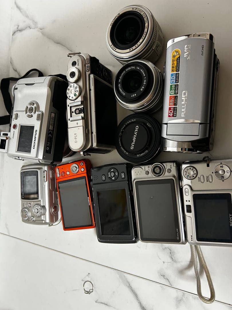 olympus ,sony ,fujifilm…
