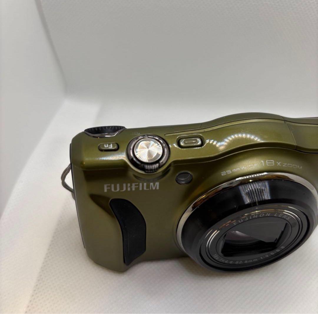 FUJIFILM FinePix F820EXR 光学18倍ズーム 16MP