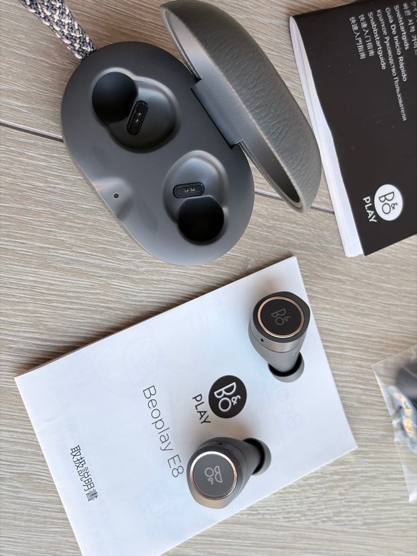 イヤホン Bang & Olufsen Beoplay E8 Wireless