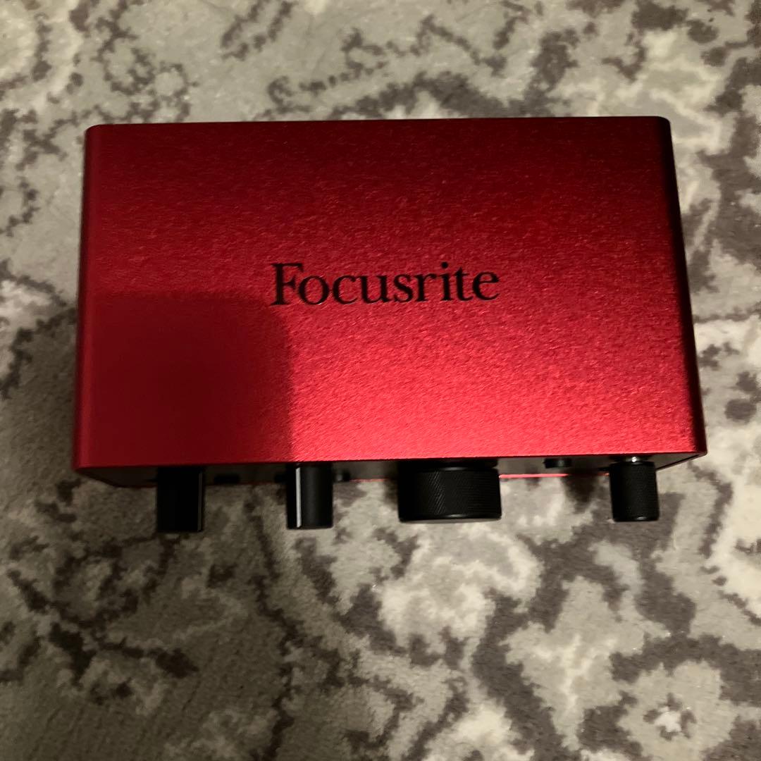 Focusrite Scarlett solo オーディオインターフェース
