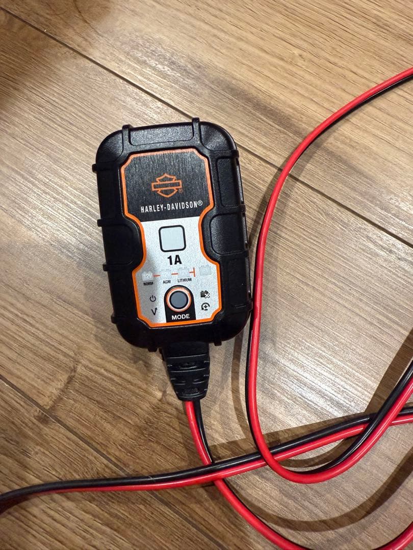 ハーレー純正バッテリー充電器　バッテリーチャージャー