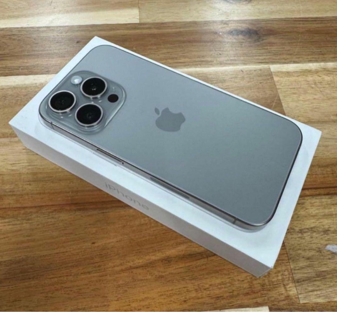 【美品】iPhone 15 Pro｜256gb｜SIMフリー版