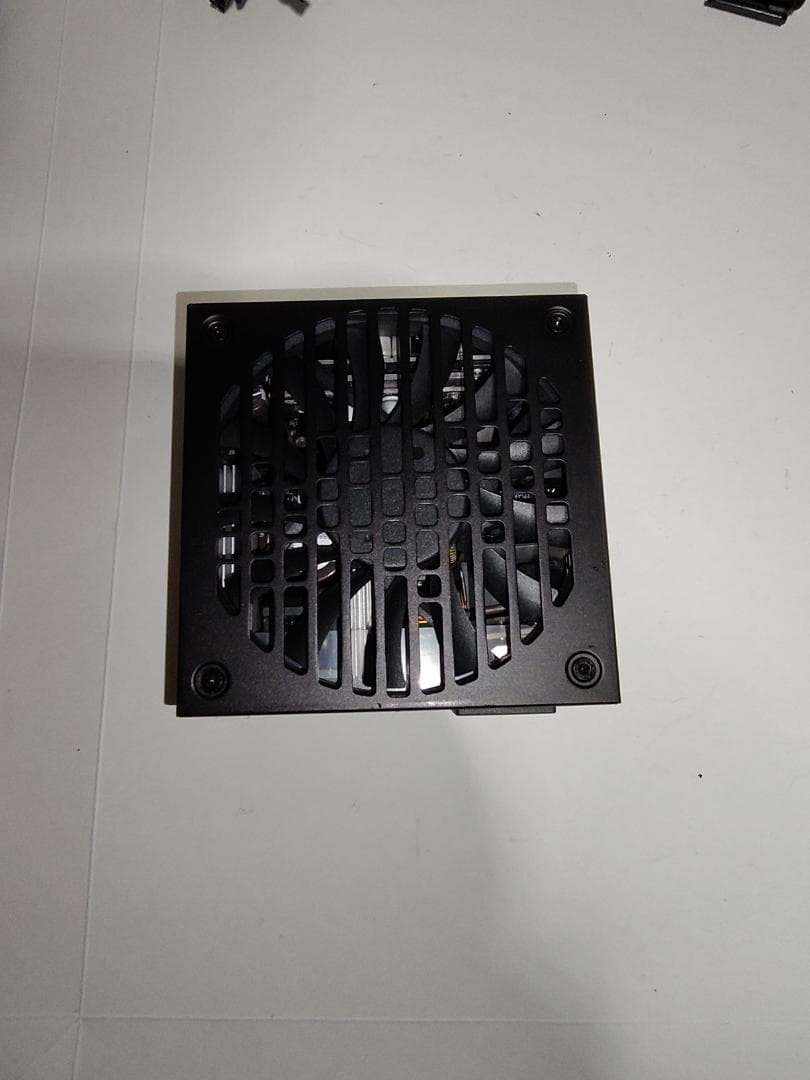 fractal designSFXーL電源　 ION SFX 650G 650W