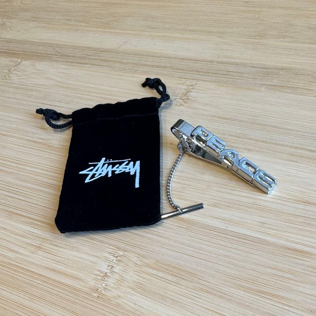 S*O様 stussy PEACEロゴ　ネクタイピン