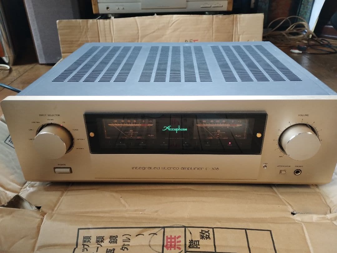 アンプ Accuphase E308