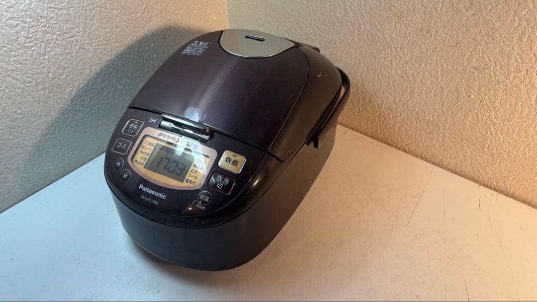 H*G様 デジタル表示のダイヤモンド釜炊飯器モデルSR-HVD1080