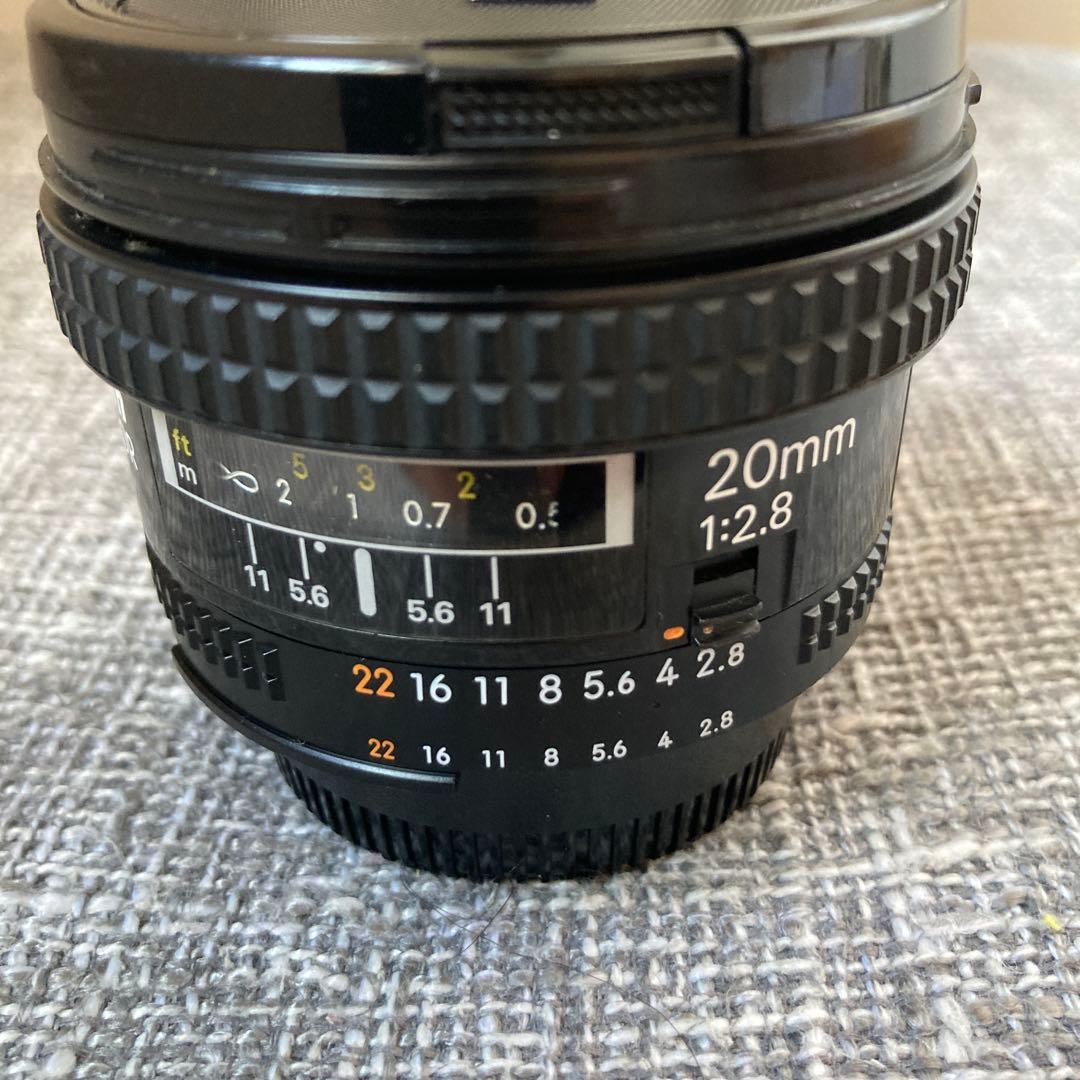 Nikon AF20mm f/2.8 単焦点レンズ