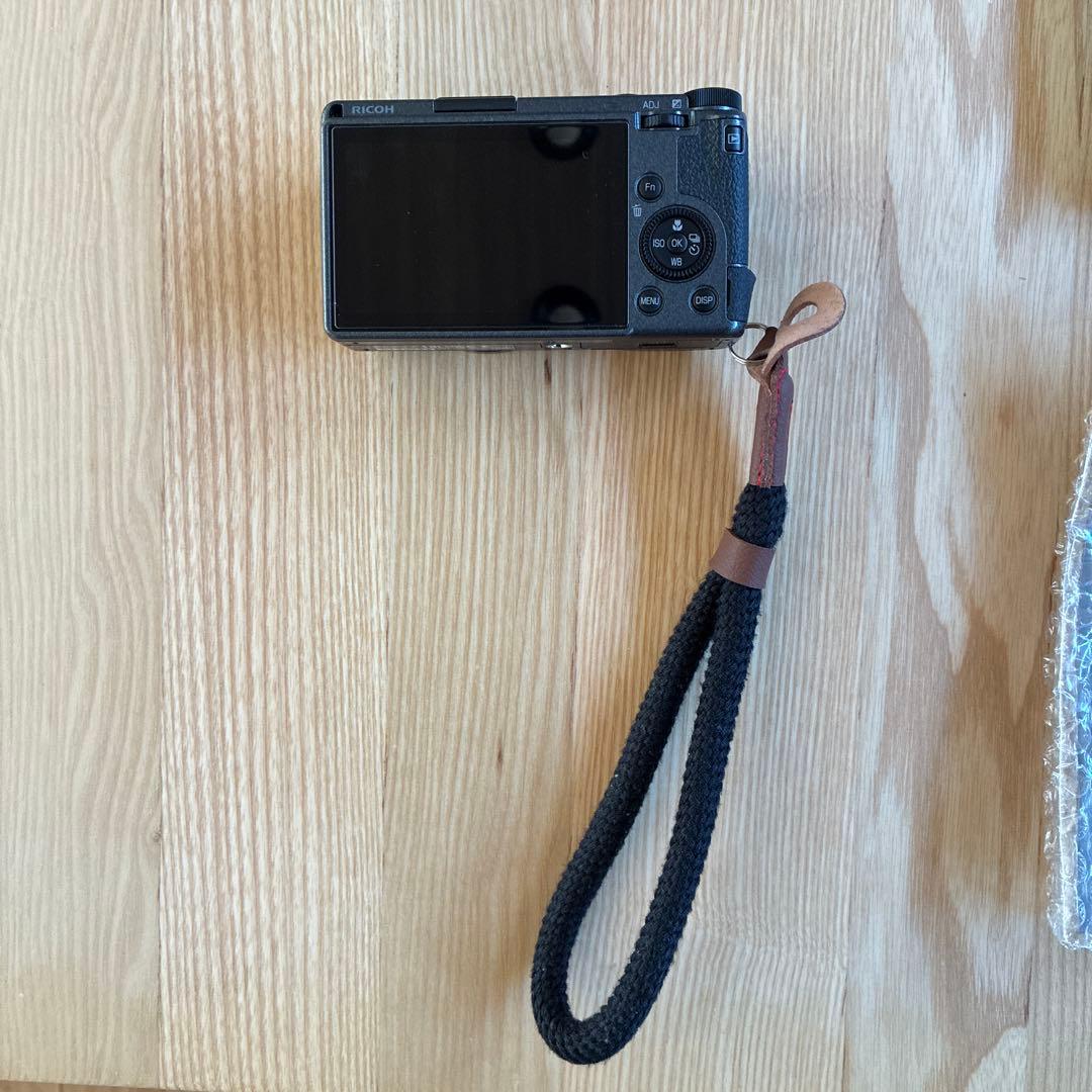 防湿庫保管美品RICOHGRⅢxurbanEditionコンパクトデジタルカメラ