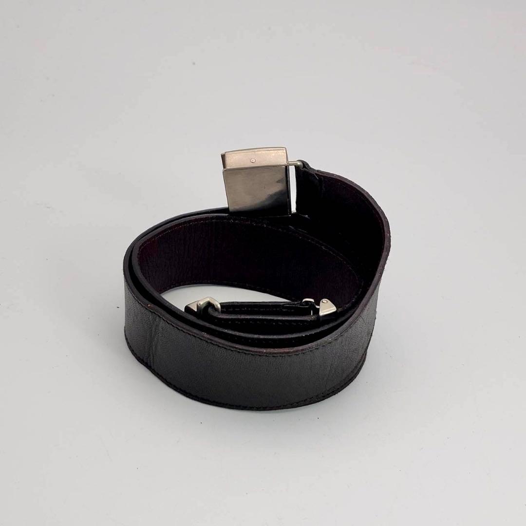 プラダ ベルト ロゴバックル シルバー金具 レザー ブラウン　スクエア